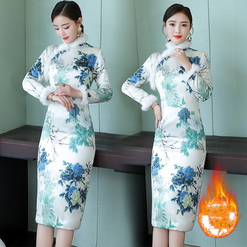 Women's Thickened warm vintage MIDI dresses