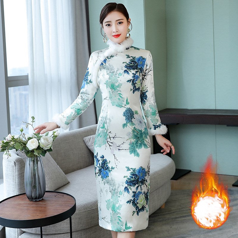 Women's Thickened warm vintage MIDI dresses